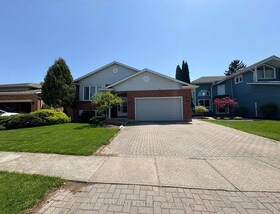 12 Stoney Brook Crescent, Niagara, ON , MLS #X12383232 , Image - 1
