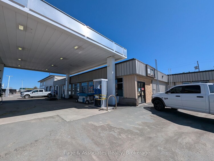 162 Front Street, West Nipissing, ON, Sturgeon Falls