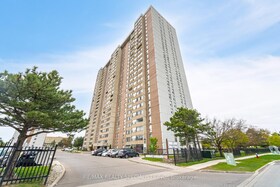 18 Knightsbridge Road, Peel, ON , MLS #W12140812 , Image - 1