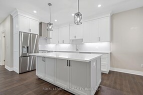 734 Clarence Street, Niagara, ON