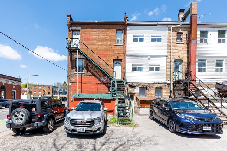 685 ST CLAIR Avenue W, Toronto, ON, Wychwood