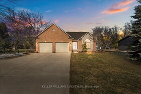 4068 Collingwood Street, Lambton, ON , MLS #X12141707 , Image - 1