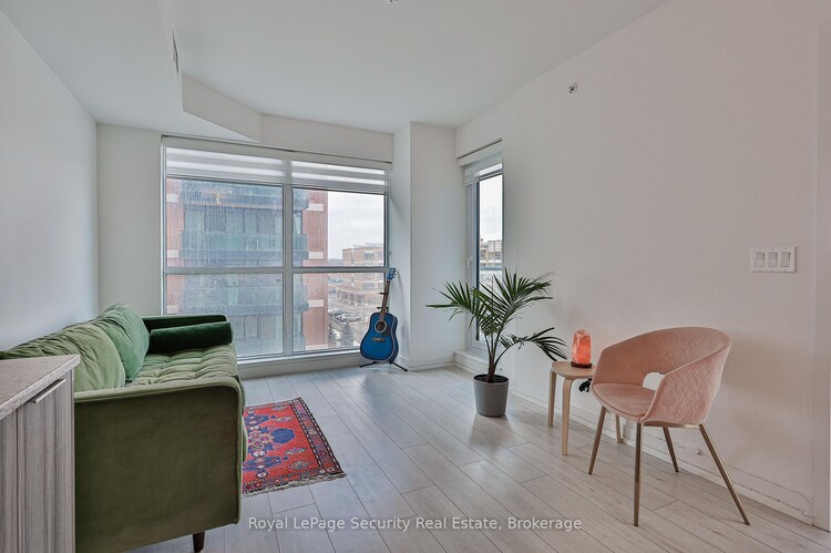 31 Tippett Road, Toronto, ON, Clanton Park