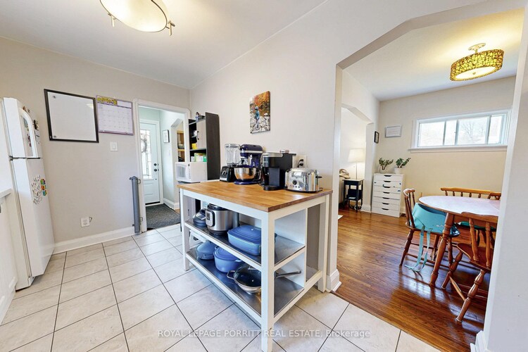 217 Alderbrae Avenue, Toronto, ON, Alderwood