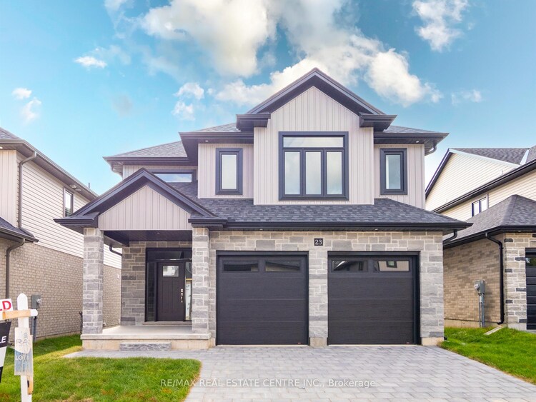 7966 Fallon Drive, Lucan Biddulph, ON, Granton