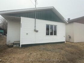 557 Government Road W, Timiskaming, ON , MLS #T12142488 , Image - 1
