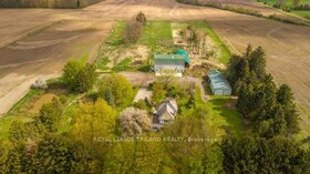 9907 Littlewood Drive, Middlesex, ON , MLS #X12582186 , Image - 1