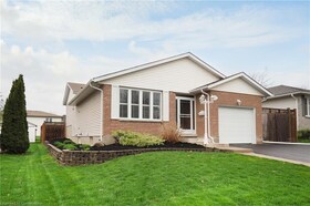 211 Misty Court, Waterloo, ON , MLS #40703993 , Image - 1