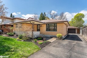 142 Mackay Crescent, Waterloo, ON
