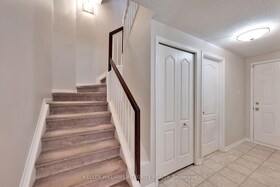 10 Daybreak Street, Ottawa, ON , MLS #X12581214 , Image - 1