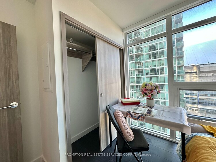 1 Concord Cityplace Way, Toronto, ON, Waterfront Communities C1