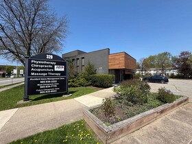 320 Vine Street, Niagara, ON , MLS #X12397785 , Image - 1