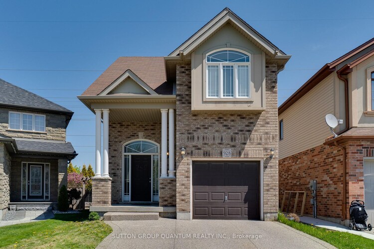 928 Dunblane Court, Kitchener, ON, 