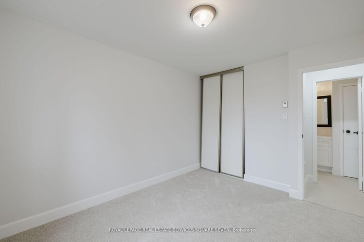 1096 Jalna Boulevard, London South, ON, South X