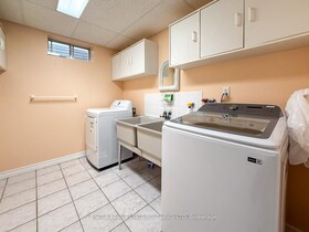 493 Grangeover Crescent, Middlesex, ON , MLS #X12144604 , Image - 1