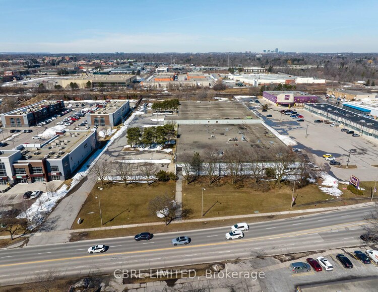 201 Speers Road, Oakville, ON, 1014 - QE Queen Elizabeth