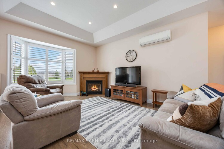 5969 TOWNSEND Line, Lambton Shores, ON, Forest