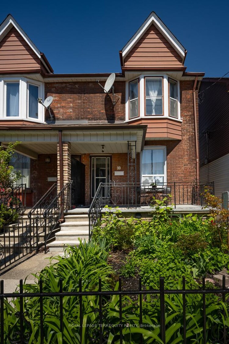 10 Burnfield Avenue, Toronto, ON, Dovercourt-Wallace Emerson-Junction