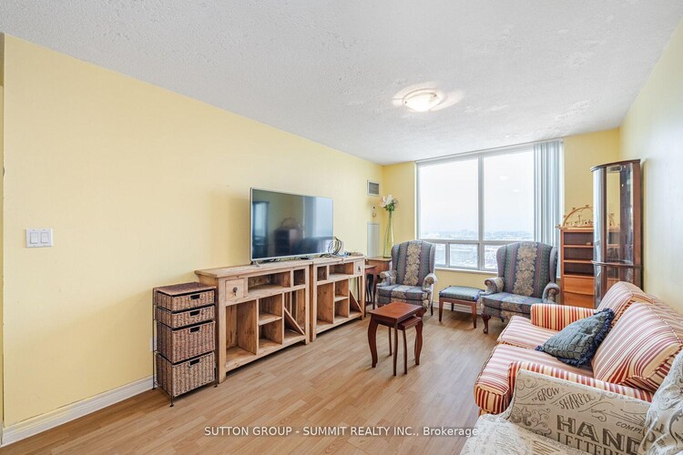 68 CORPORATE Drive, Toronto, ON, Woburn