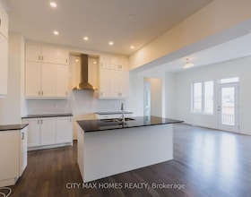 3240 Mariner Passage, Halton, ON , MLS #W12779652 , Image - 1