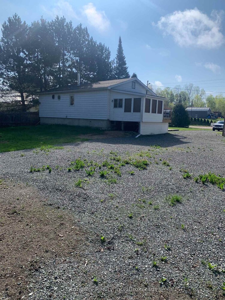 143 Arthur Street N, Timmins, ON, TCTDAR Outside