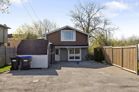 3 Courtland Street, Simcoe, ON , MLS #S12400339 , Image - 1