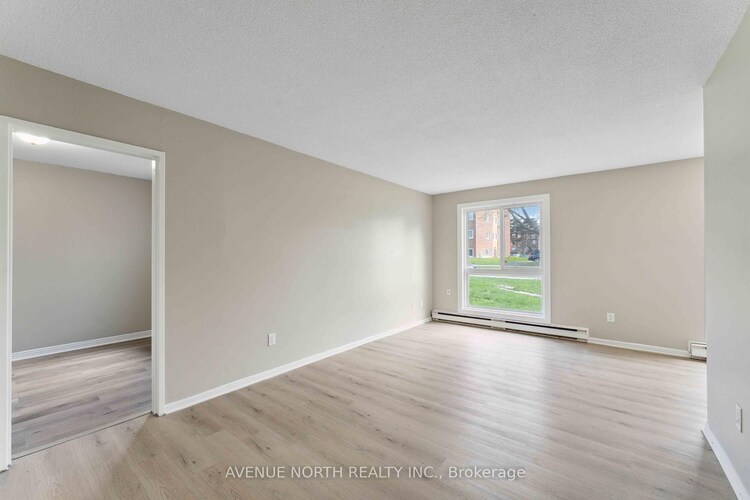 1958 Jasmine Crescent, Beacon Hill North - South and Area, ON, 2108 - Beacon Hill South