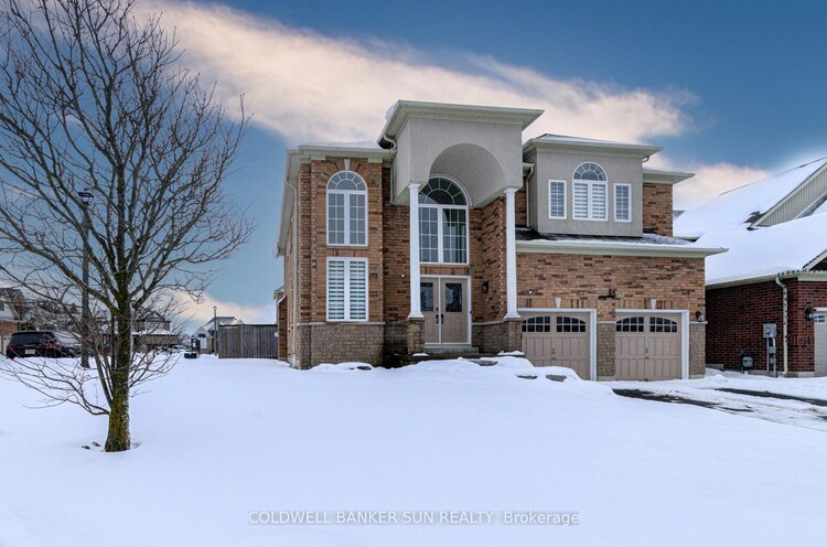 33 Ellis Crescent, Kawartha Lakes, ON, Lindsay