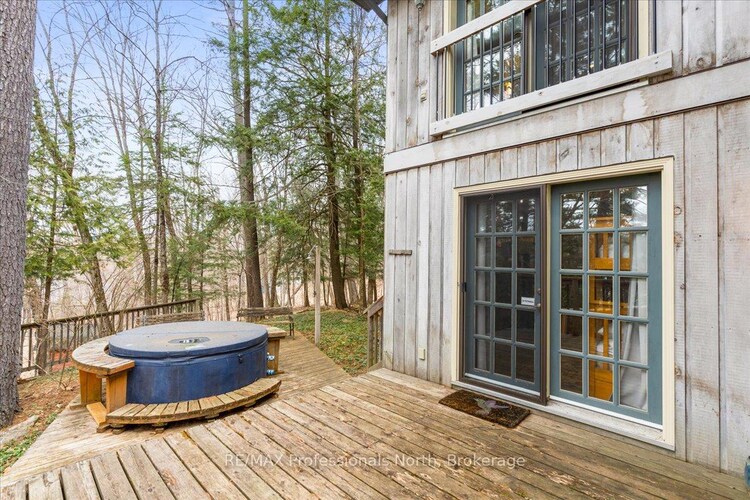 1032 PARALLEL FALLS Lane, Minden Hills, ON, Minden