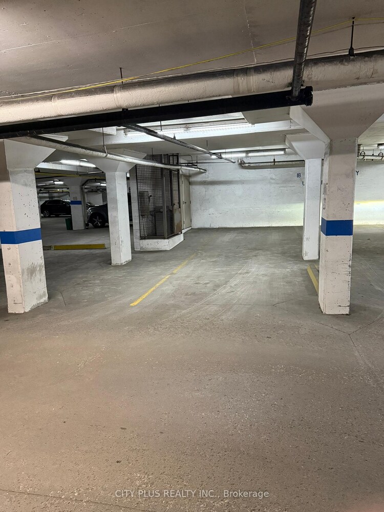 14 St Moritz Way, Markham, ON, Unionville