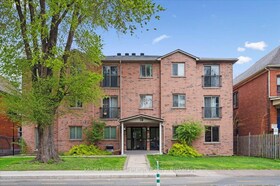 28 Victoria Avenue N, Hamilton, ON , MLS #X12399715 , Image - 1