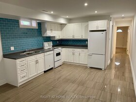 76 Oxford Street, Toronto, ON , MLS #C12499498 , Image - 1