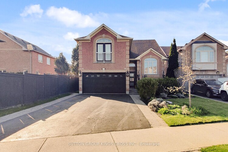 118 Van Scott Drive, Brampton, ON, Northwest Sandalwood Parkway