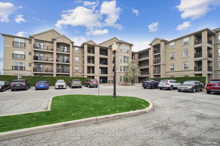 1491 Maple Avenue, Milton, ON, 1029 - DE Dempsey