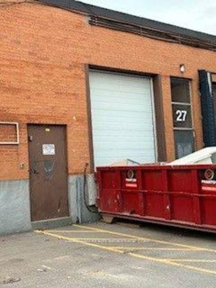 27 Klondike Drive, Toronto, ON, Humber Summit