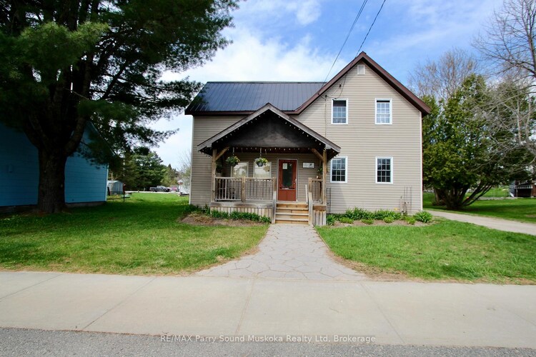 4249 Highway 520 Highway, Magnetawan, ON, Magnetawan