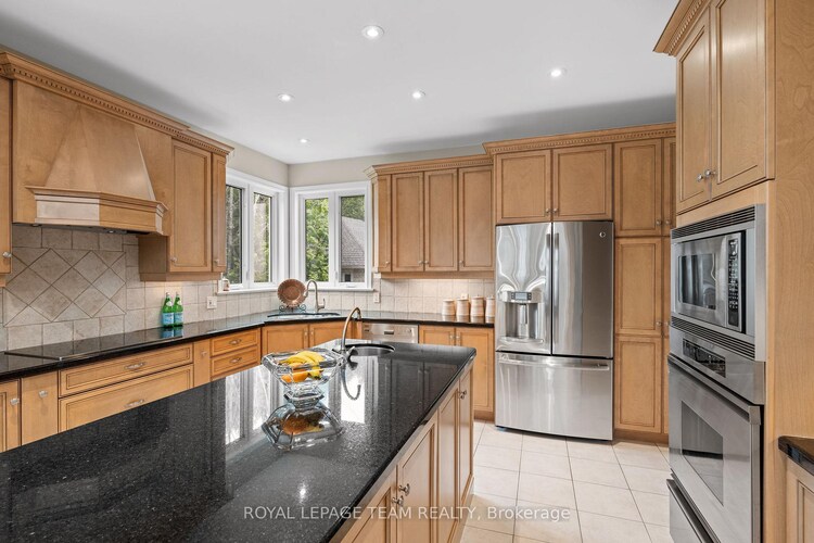 6005 Earlscourt Crescent, Manotick - Kars - Rideau Twp and Area, ON, 8005 - Manotick East to Manotick Station