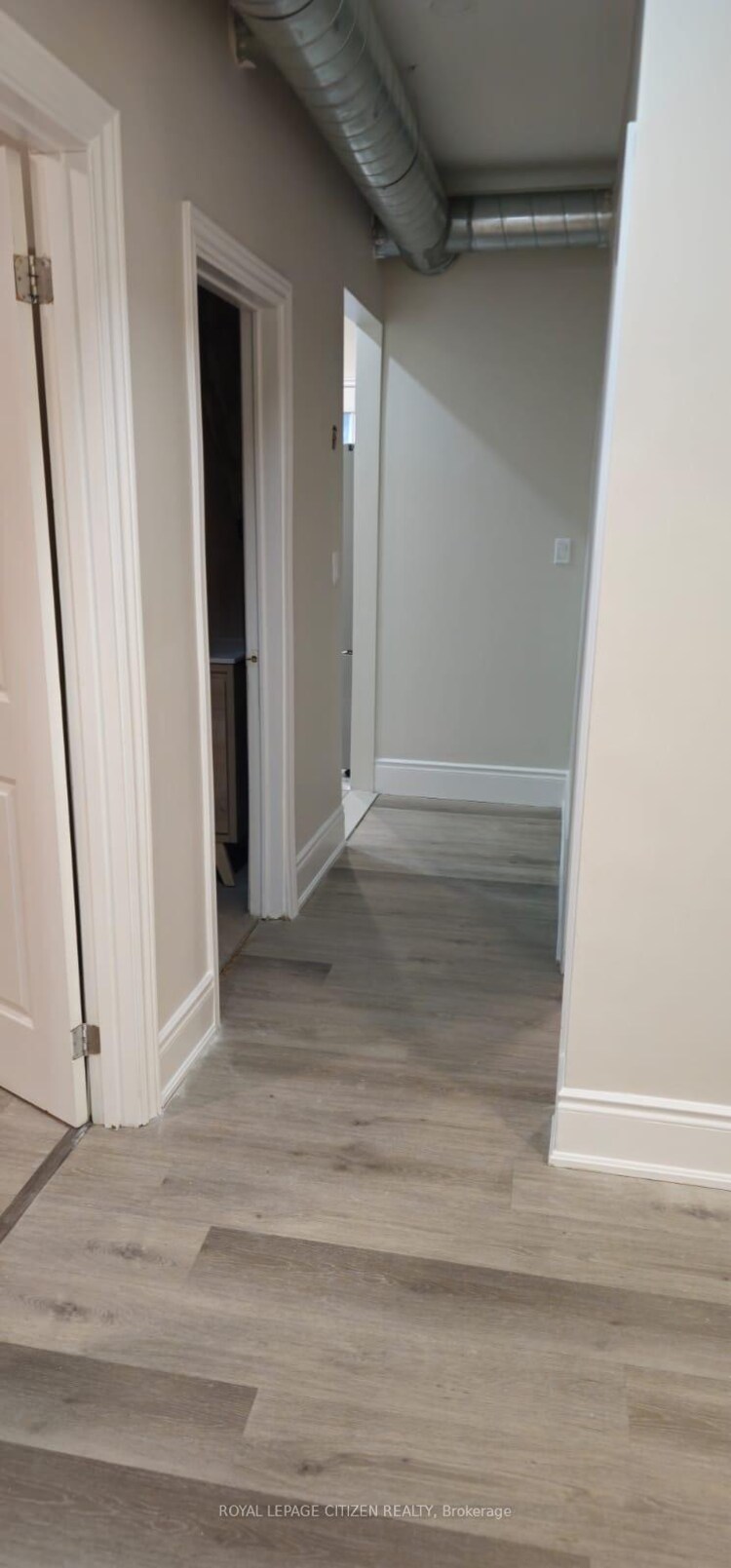 1042 St Clair Avenue W, Toronto, ON, Oakwood Village