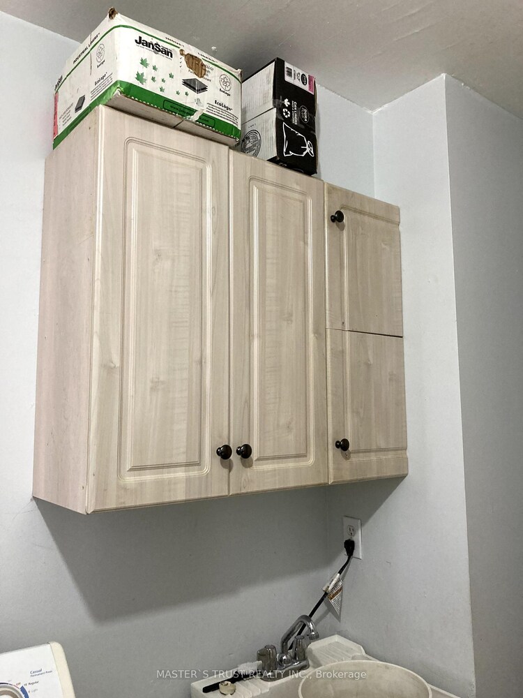 335 Driftwood Avenue, Toronto, ON, Black Creek