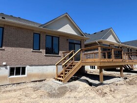 6 Hemlock Crescent, Elgin, ON , MLS #X12581572 , Image - 1