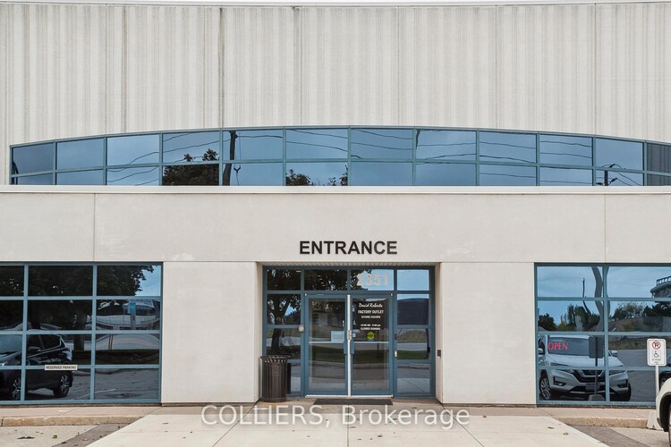 2351 Upper Middle Road, Oakville, ON, 1021 - WP Winston Park