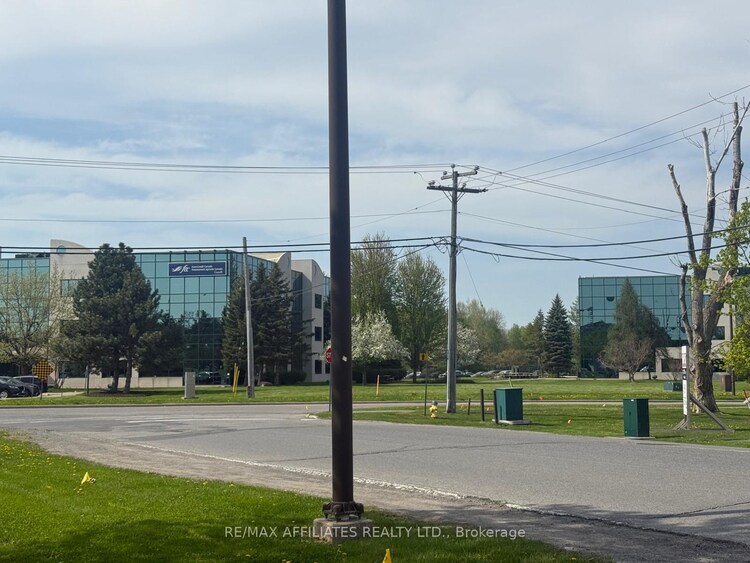 104 SCHNEIDER Road, Kanata, ON, 9008 - Kanata - Morgan's Grant/South March