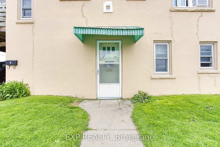 4727-4729 Ferguson Street, Niagara Falls, ON, 210 - Downtown