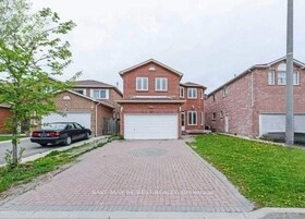 27 Cannon Crescent, Peel, ON