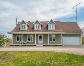 2867 Stagecoach Road, Ottawa, ON , MLS #X13021984 , Image - 1