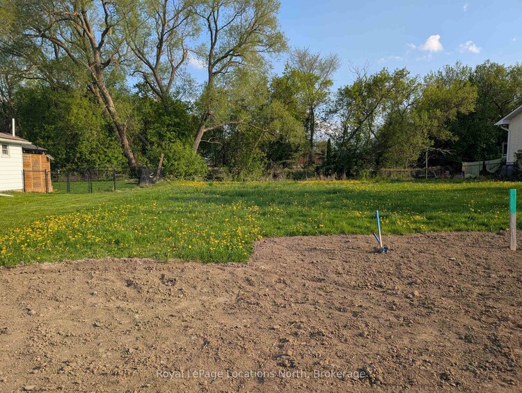 323 SUNNIDALE Street, Clearview, ON, Stayner