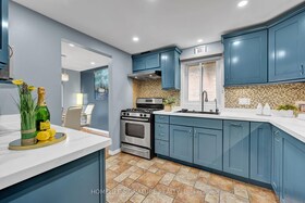 152 Anvil Street, Waterloo, ON , MLS #X12489614 , Image - 1