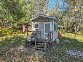1045 Shanahan Trail, Haliburton, ON , MLS #X12153262 , Image - 1