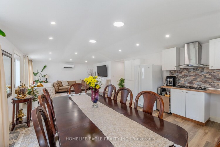 3 Hughes Street, Richmond Hill, ON, Oak Ridges