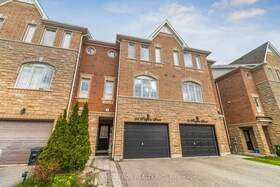 33 Pidgeon Street, Toronto, ON , MLS #E12377918 , Image - 1